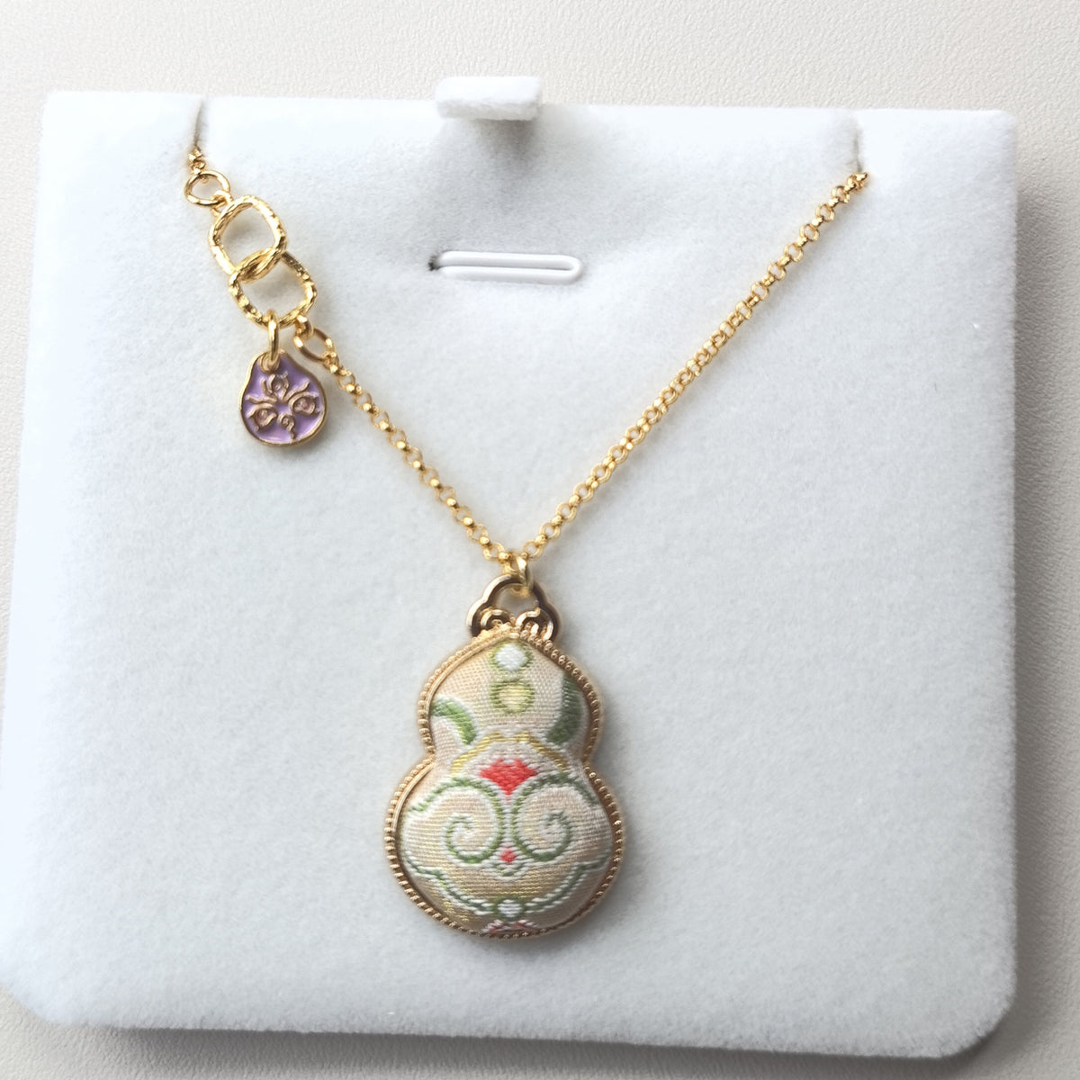 Made-to-Order Song Jin Accessory